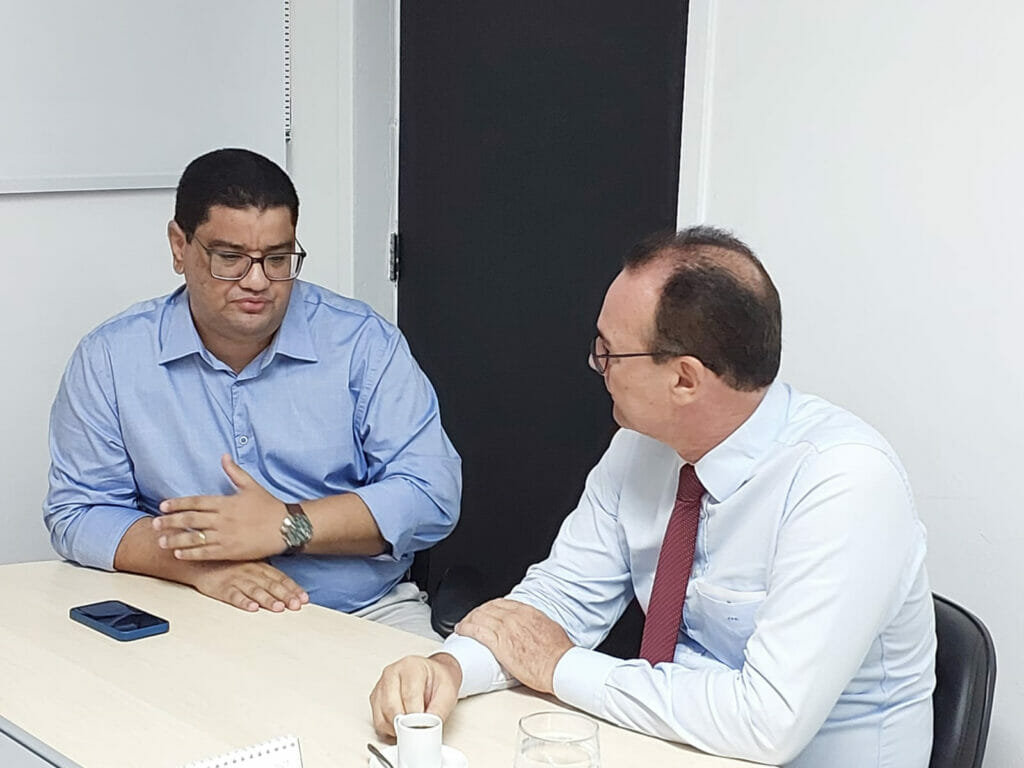 Conselho de Psicologia e Secretaria de Educação dialogam sobre projeto psicossocial nas escolas estaduais