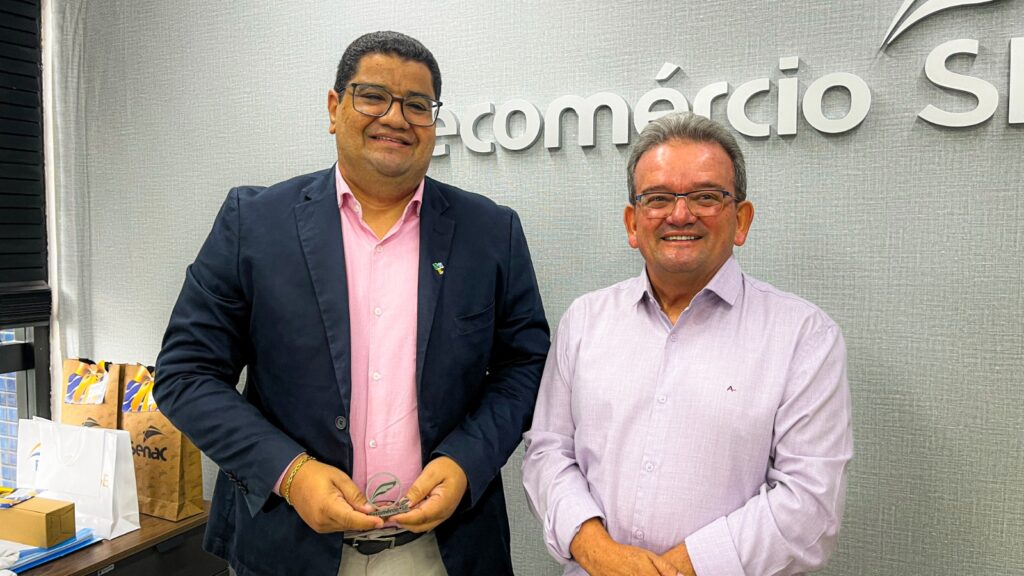 CRP19 e Fecomércio-SE discutem parceria para capacitação em Libras e oratória
